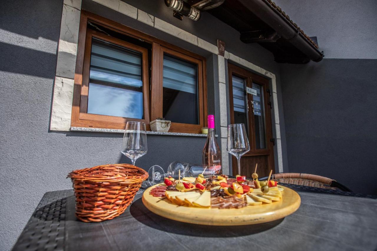 Apartman Mila โยซิปโดล ภายนอก รูปภาพ